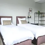 Apartment Hidden Gem W Kitchen