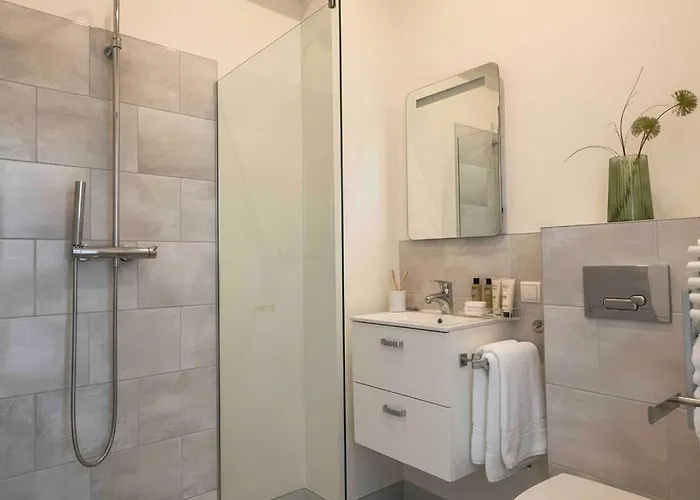 Апартаменты Hidden Gem W Kitchen *